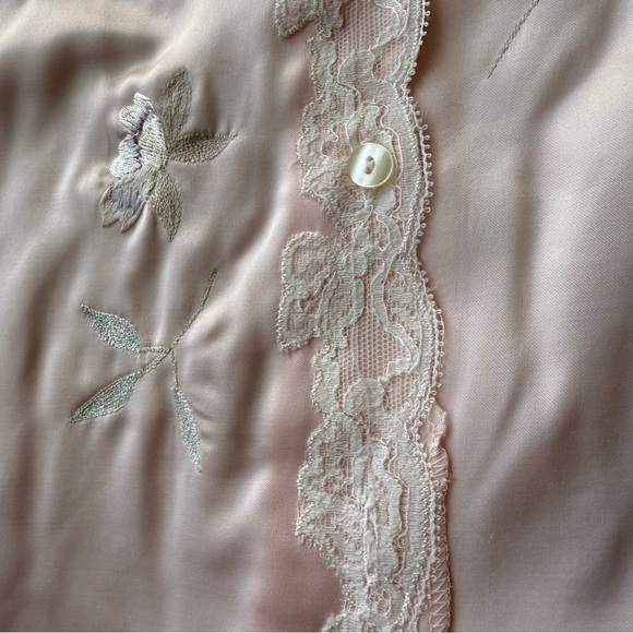 Vintage NATORI Nightgown Medium Pink Satin Long Sleeve Tunic Embroidered Lace - Picture 4 of 14